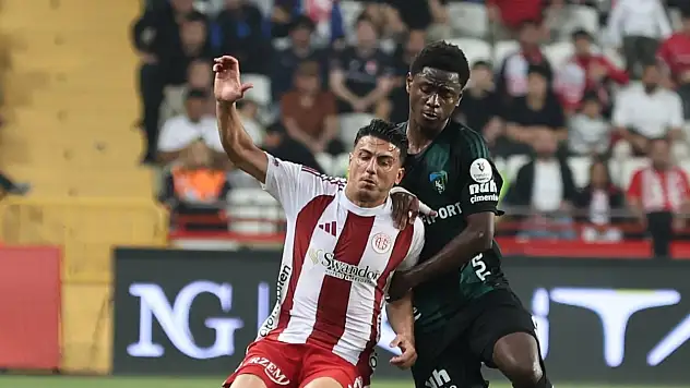 Süper Lig'e veda eden son takım belli oldu