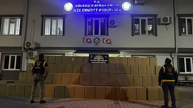 Şüpheli tırda 5,5 milyon adet bandrolsüz sigara ele geçirildi