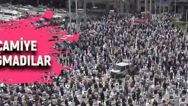 TAKSİM'DE TARİHİ AÇILIŞ! MEYDAN DOLDU TAŞTI