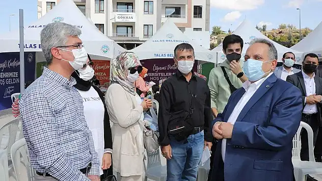 TALAS BELEDİYESİ'NDEN ÖĞRENCİLERE ÖZEL KARŞILAMA