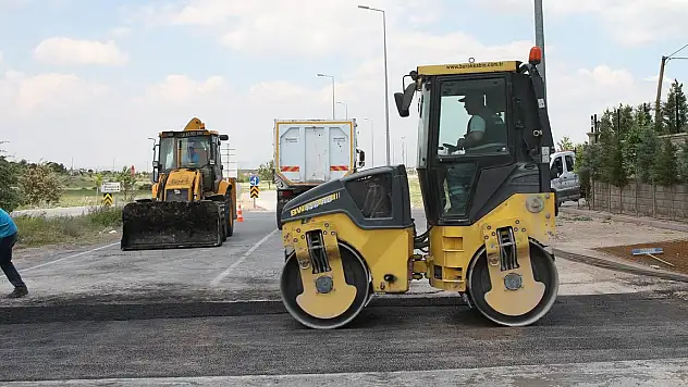TALAS'TA ASFALT ÇALIŞMALARI DEVAM EDİYOR