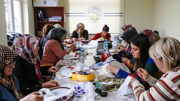 TALAS'TA KADINLARA YÖNELİK KURSLAR YENİDEN BAŞLIYOR