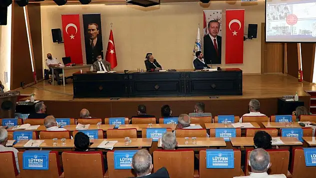 TALAS'TA KARARLAR OY BİRLİĞİYLE