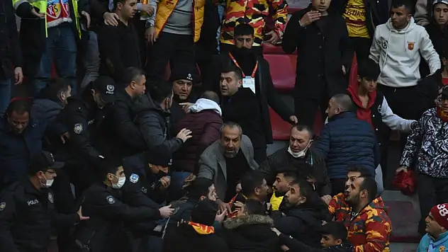 TARAFTAR İLE POLİS GERİLİMİNİ VEKİL ERSOY SONLANDIRDI