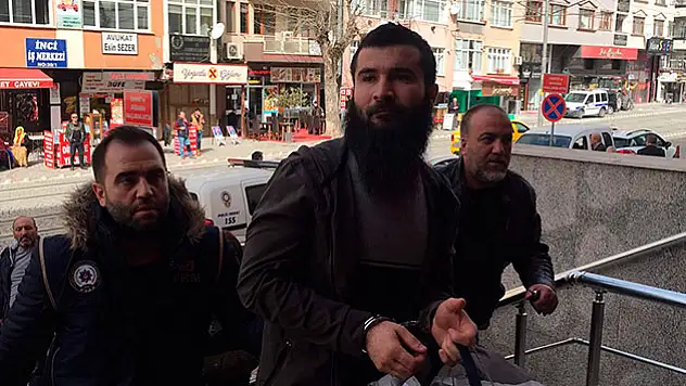 Terör örgütü DEAŞ'ın 'eğitim derneği'ne operasyon