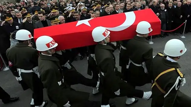 Teröristlerle Çıkan Çatışmada 2 Askerimiz Şehit Oldu, 8 Yaralımız Var