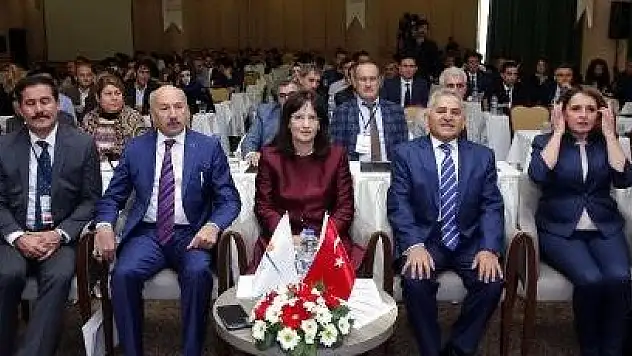 Terörün Zararlarını Telafi Etmeye Çalışıyoruz