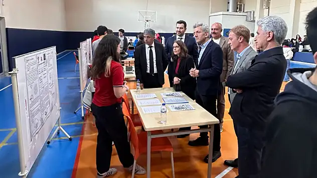 TÜBİTAK 4006 Fuarı'nda Osman Ulubaş imzası