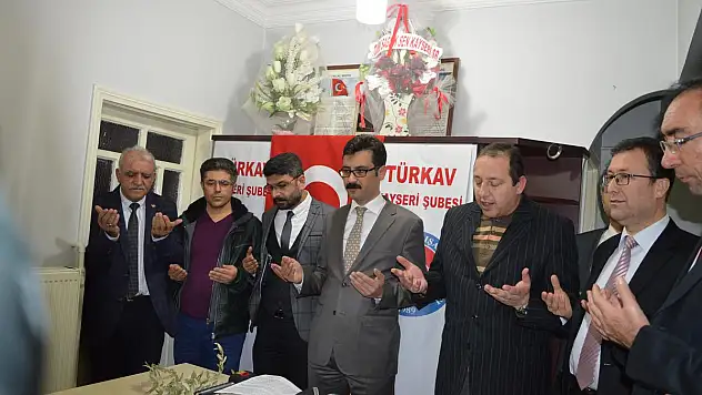 TÜRKAV'dan operasyonlara destek