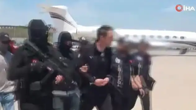 Türkiye'de yakalanan uyuşturucu kartelin önemli ismi Hollanda'ya iade edildi
