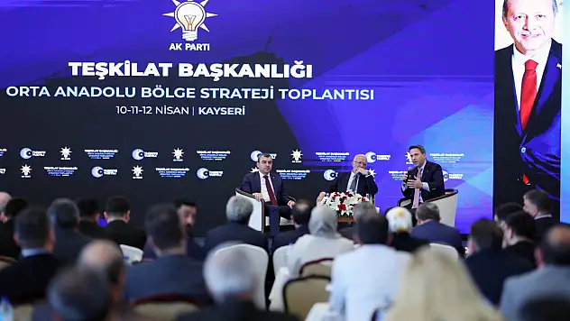 Türkiye'nin enerji stratejisi Kayseri'de masaya yatırıldı