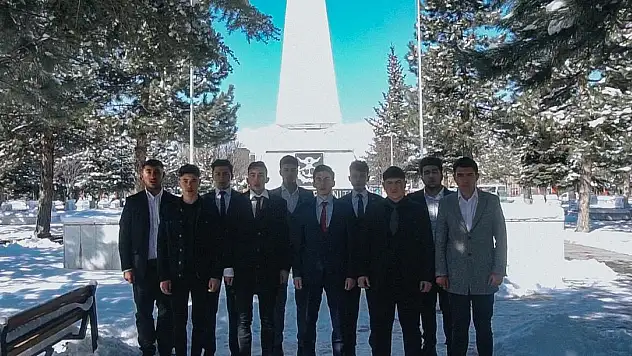 ÜLKÜ OCAKLARI KOCASİNAN'DAN 18 MART'A ÖZEL KLİP