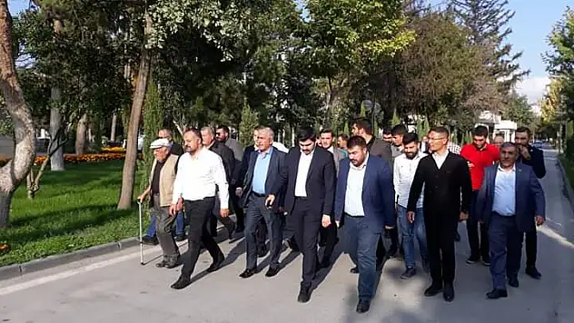 ÜLKÜCÜ ŞEHİT BEKİR ÇİFTER KABRİ BAŞINDA ANILDI