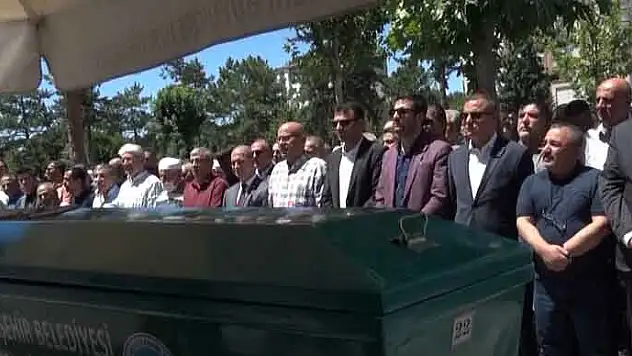 ÜLKÜCÜ ŞEHİT COŞKUN'UN VEFAT EDEN ANNESİ DEFNEDİLDİ