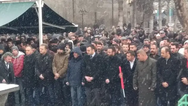 ÜLKÜCÜLER HALEP'İ UNUTMADI