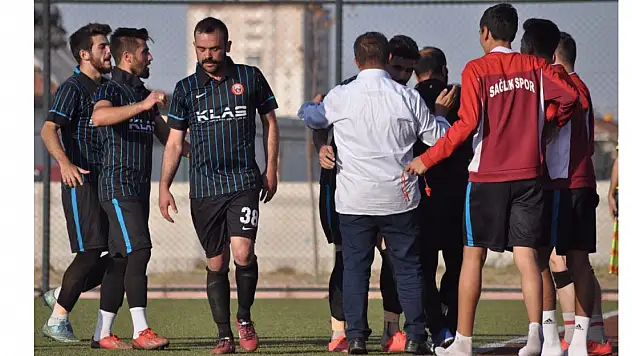 ULUÇAY: 'FUTBOL MU DOSTLUK MU'