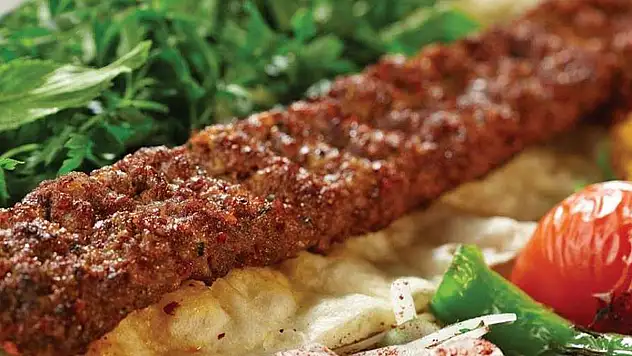 ULUSLARARASI ADANA LEZZET FESTİVALİ'NDE REKOR ET TÜKETİMİ