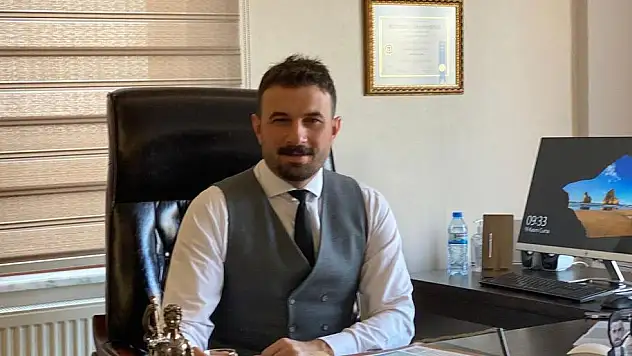 ÜNALMIŞ: 'DÖVİZ BÜROSUNDA KİMLİK İBRAZI KVKK'YA AYKIRI'