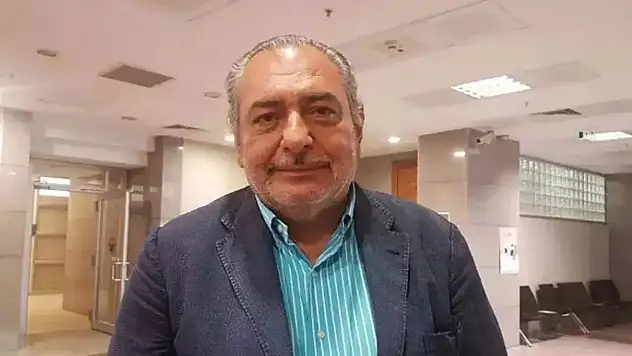 Ünlü sunucu Reha Muhtar, hayatını kaybetti