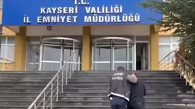 UYUŞTURUCU SATICILARINA OPERASYON: 4 GÖZALTI