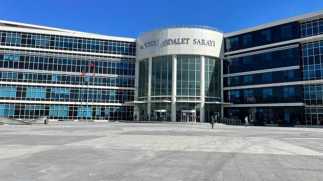 UYUŞTURUCU TİCARETİ SUÇUYLA YARGILANAN SANIKLARA TOPLAMDA 28 YIL 9 AY HAPİS