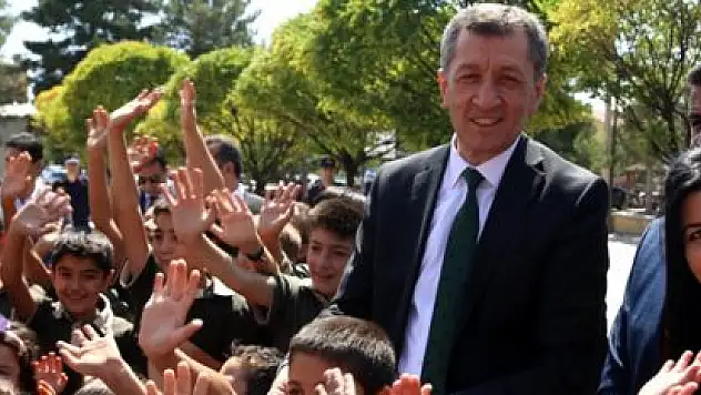 VAKA ARTIŞI YÜKSEK OLAN 5 İLDE OKULLAR AÇILMAYABİLİR
