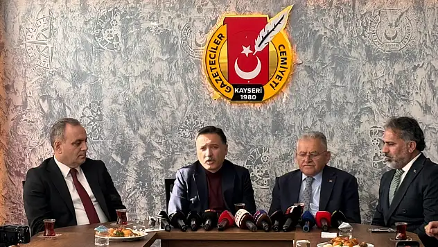 Vali Çiçek: Gazetecilik bir sevda