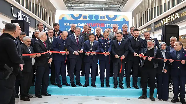 Vali Çiçek: Kayseri kültürle ve kitapla renkleniyor