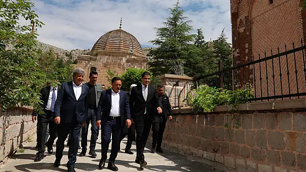 Vali Çiçek Pınarbaşı ilçesindeki yatırımları yerinde inceledi
