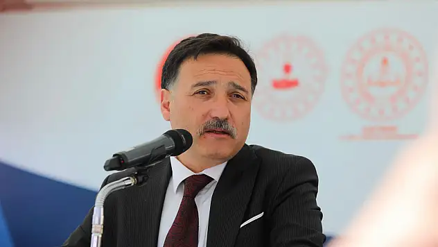 Vali Çiçek'ten birlik ve dayanışma vurgulu bayram mesajı