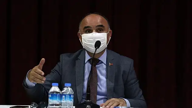 VALİ GÜNAYDIN, DÜĞÜN SALONU İŞLETMECİLERİ İLE BİR ARAYA GELDİ