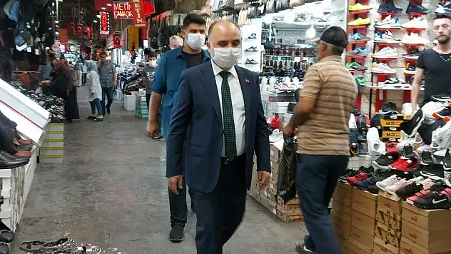 VALİ GÜNAYDIN KAPALI ÇARŞI'DA MASKE DENETİMİ YAPTI