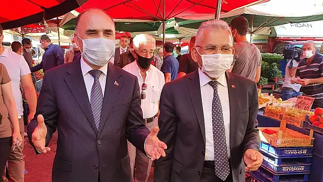 VALİ GÜNAYDIN VE BAŞKAN BÜYÜKKILIÇ SEMT PAZARINI DENETLEDİ