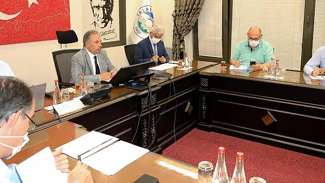 VATANDAŞTAN YALÇIN'A 'OY VERMEDİM AMA HELAL OLSUN TAKDİR EDİYORUM'