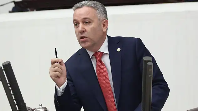 VEKİL ARIK: 'NE EKİLİ TARLA NE DE EKECEK ÇİFTÇİ BULABİLİRSİNİZ?'