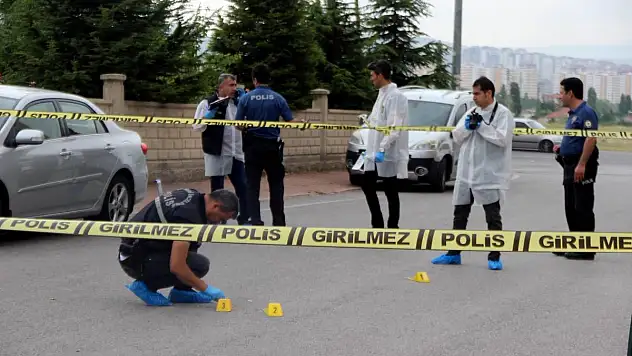 Vurulan galerici ağır yaralandı