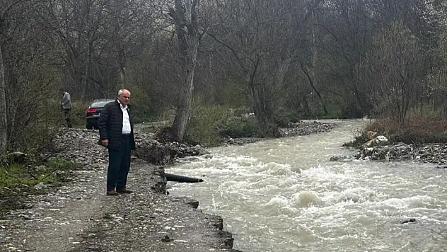 Yahyalı'da meydana gelen sel hayatı olumsuz etkiledi