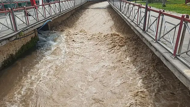 Yahyalı'daki Kocaçay Deresi'nde debi yükseldi