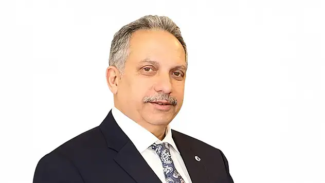 YALÇIN: 'BABA, GÜCÜN VE GÜVENİN SİMGESİDİR'