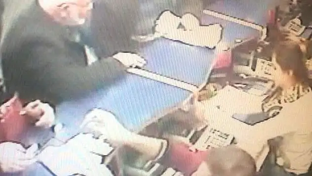 Yanlışlıkla 10 Bin Lira