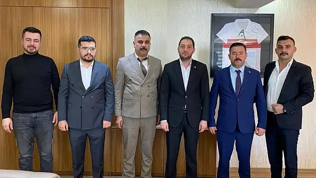 Yeni Nesil Genç Girişimler Derneği'nden Başkan Kalın'a ziyaret