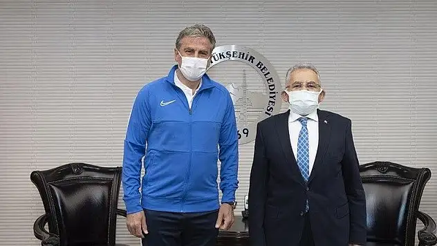 YENİ TEKNİK ADAM HAMZAOĞLU, BAŞKAN BÜYÜKKILIÇ'I ZİYARET ETTİ