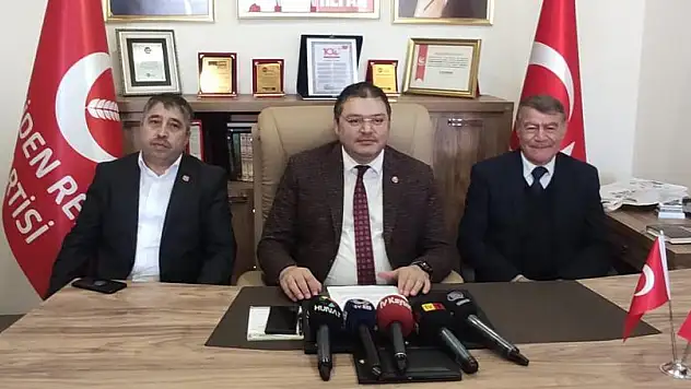 YENİDEN REFAH PARTİSİ 3. YILINI KUTLADI