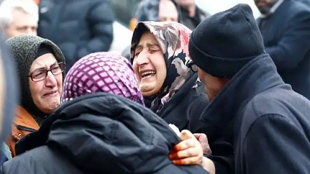 YILBAŞI KUTLAYACAKLARDI, AİLELERİNE FELAKETİ YAŞATTILAR