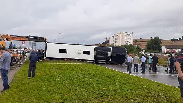 YİNE YOLCU OTOBÜSÜ! 1 ÖLÜ
