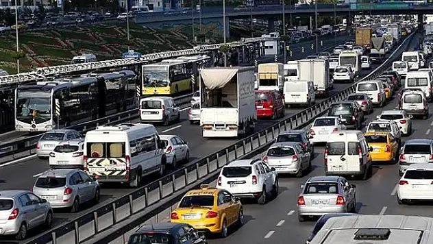 ZORUNLU KIŞ LASTİĞİ UYGULAMASI 1 ARALIK'TA BAŞLIYOR