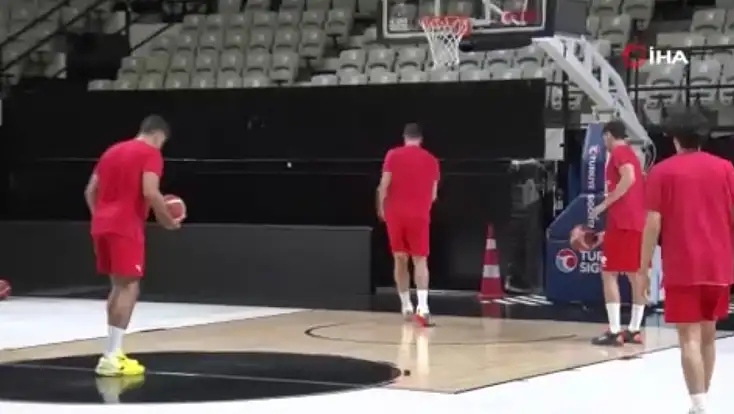 A Milli Erkek Basketbol Takımı, Bosna Hersek maçı hazırlıklarını sürdürdü