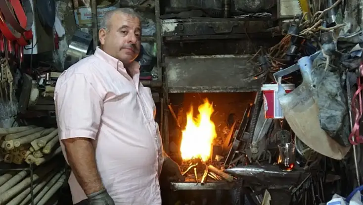 Bin derecelik ateşte 29 yıllık mesai