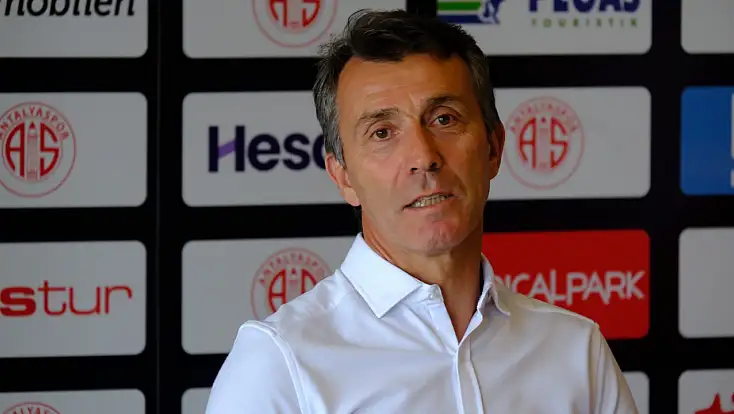 Bülent Korkmaz resmen Antalyaspor’da! Kayserispor’un yeni rakibi oldu