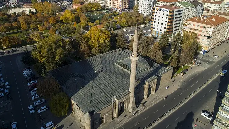 Hacı Kılıç Camii Kayseri'nin 775 yıllık Selçuklu mirası